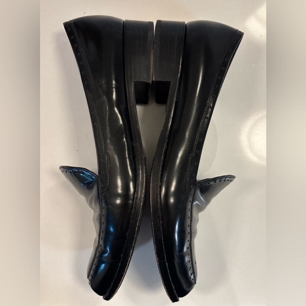 Via Spiga Black Patent Leather Pointed Loafers - Picture 6 of 15